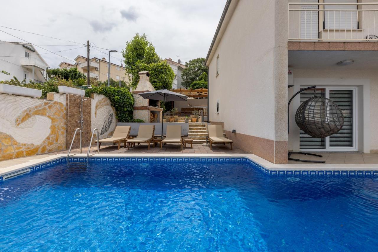 Villa Costa Blu With Pool By The Sea Τρογκίρ Εξωτερικό φωτογραφία